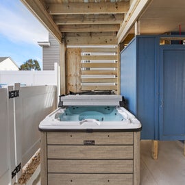 KDS6503: Crystal Cove | Hot TUb