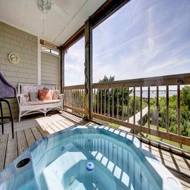 HIRO10: Windrush By The Sound | Screened Porch w/ Hot Tub