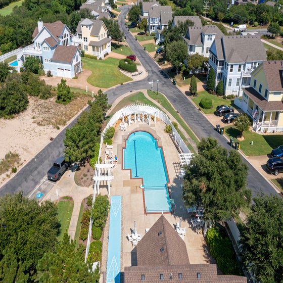 The Currituck Club | The Hammocks Community Pool