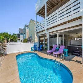 SN218: Sand Castle Cottage | Private Pool Area