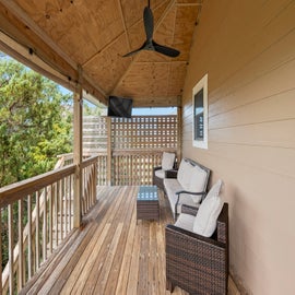 HIAV03: Pompano Place | Top Level Porch